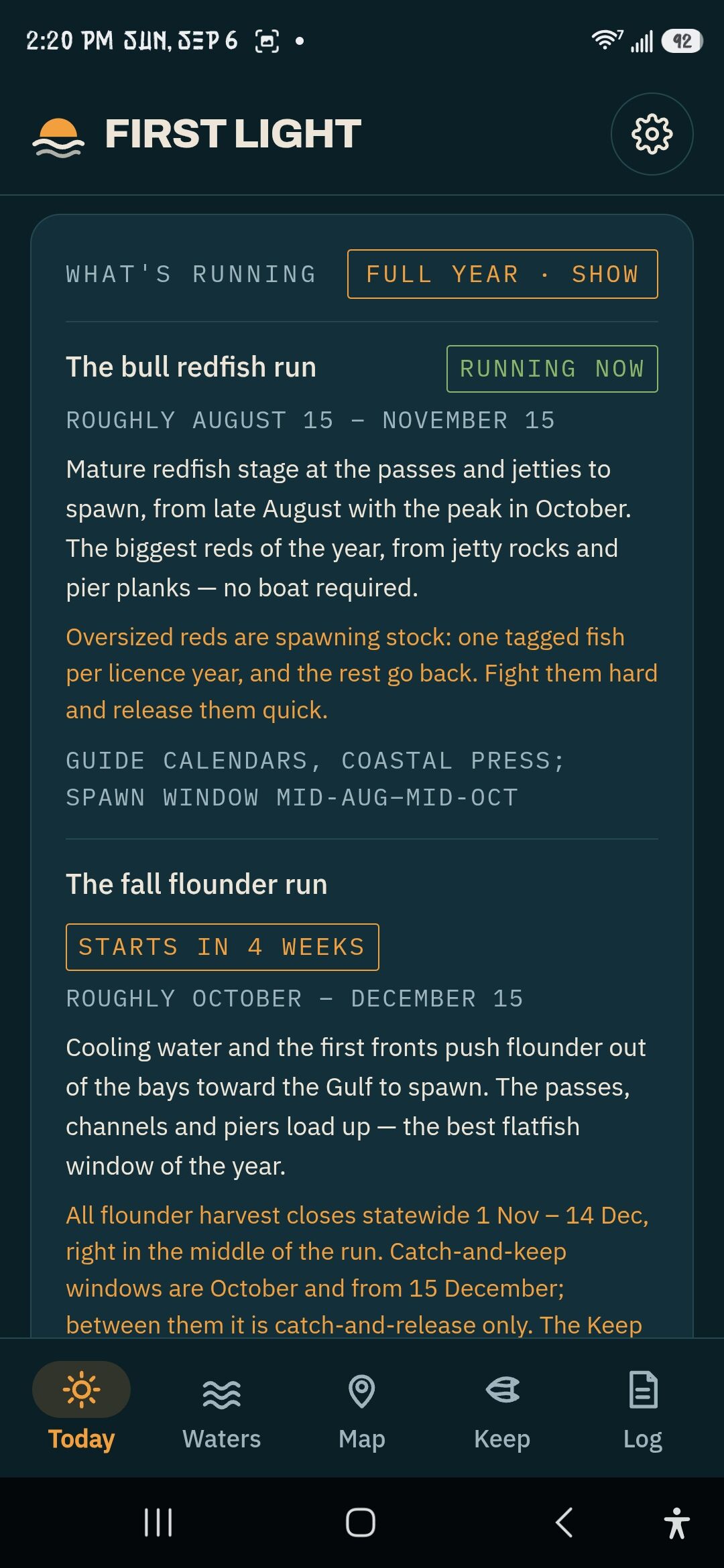 The what's-running card showing the bull redfish run in progress and the fall flounder run starting in four weeks